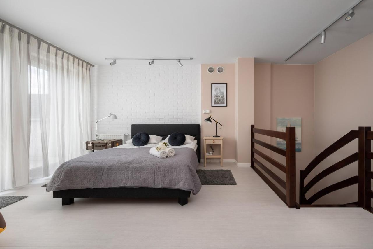 Wroclaw Dabie Silver By Renters Екстер'єр фото