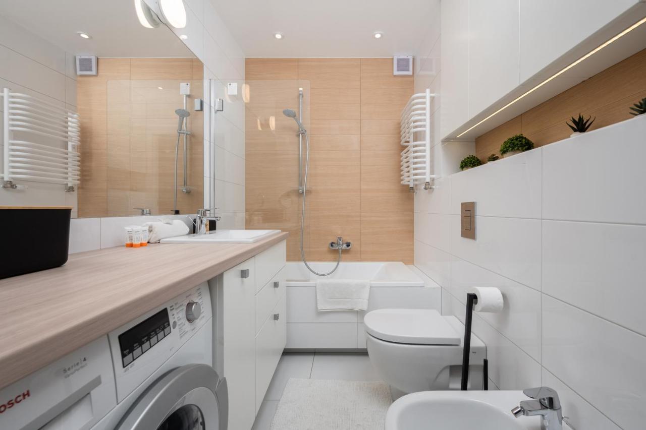 Wroclaw Dabie Silver By Renters Екстер'єр фото